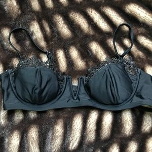 L.A. Hearts Bathingsuit Top